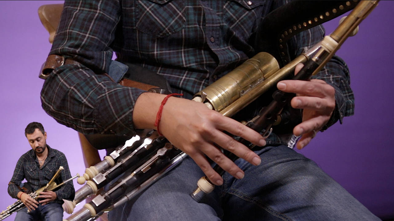Learn How To Play The Uilleann Pipes Uillean Pipe Basics OAIM